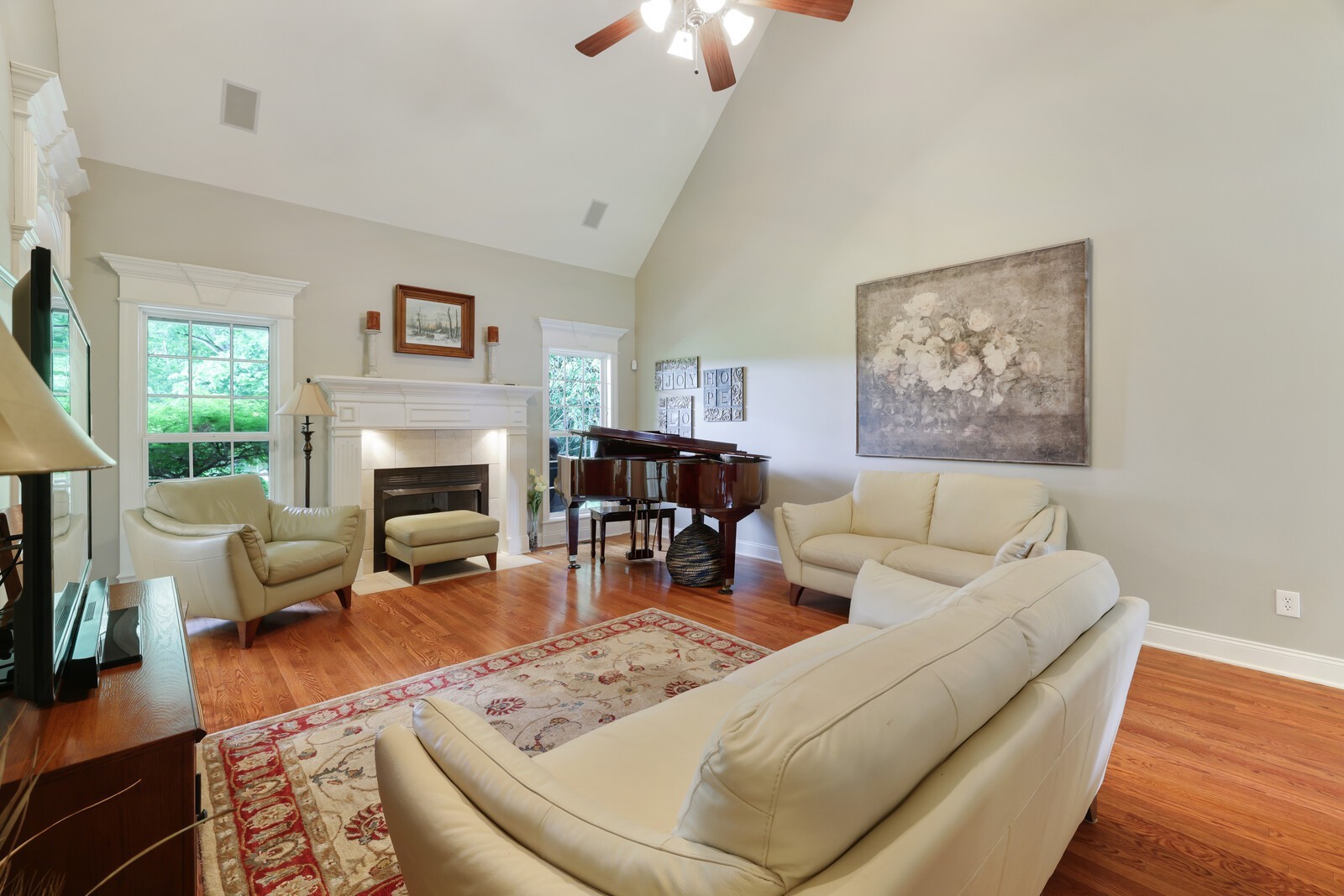 1315 Marathon Dr