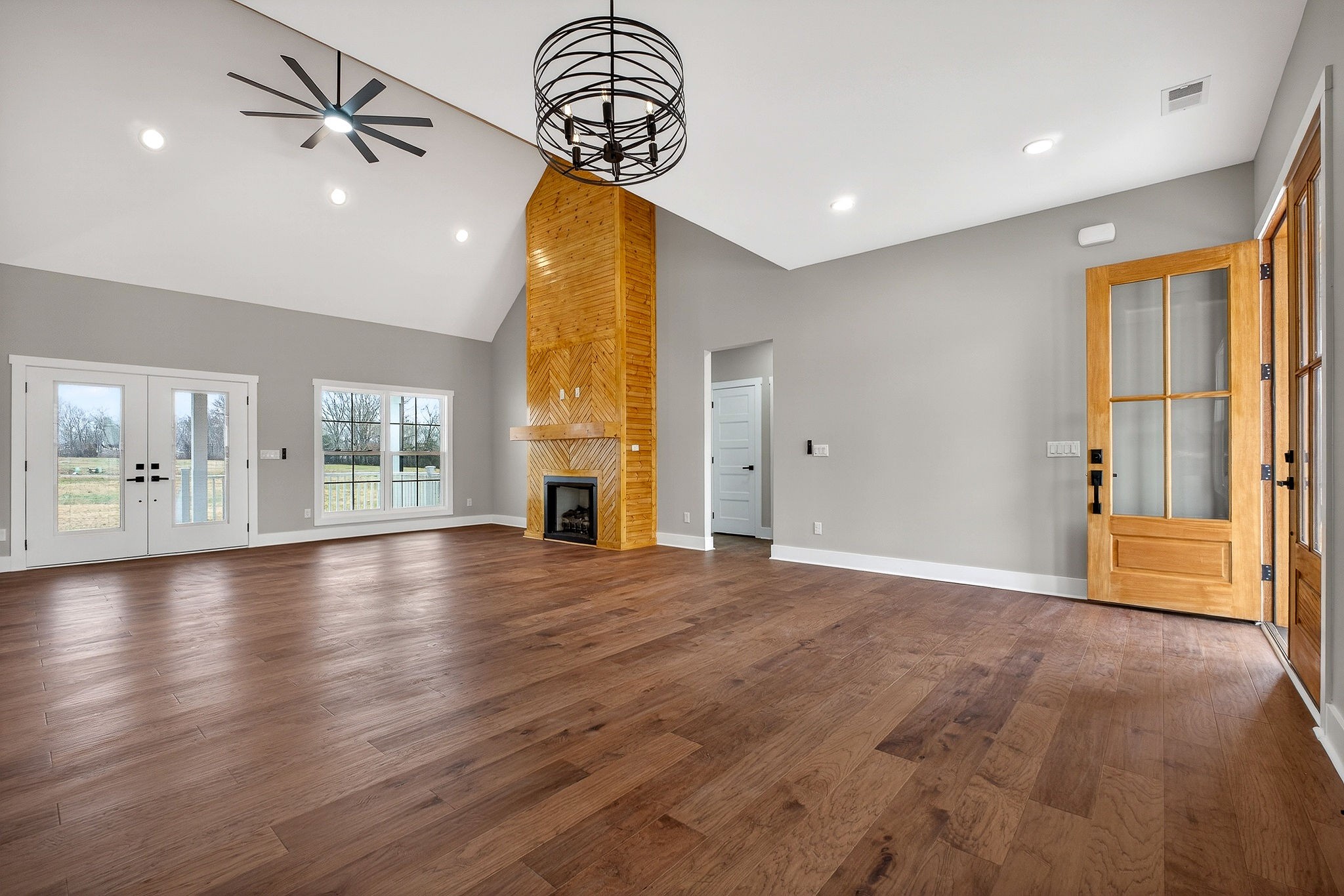 6955 Sweet Magnolia Way