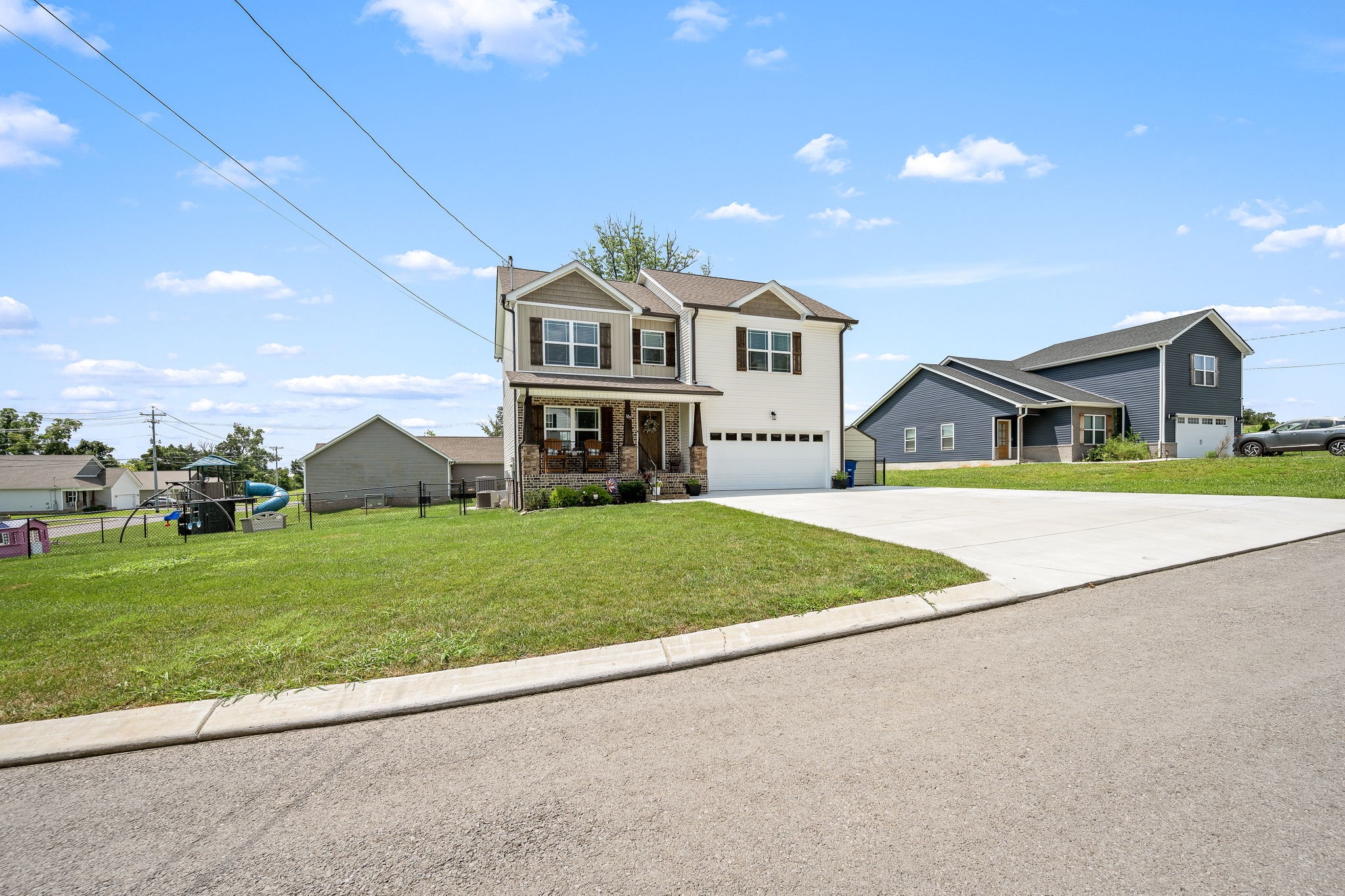 105 Thoroughbred Blvd