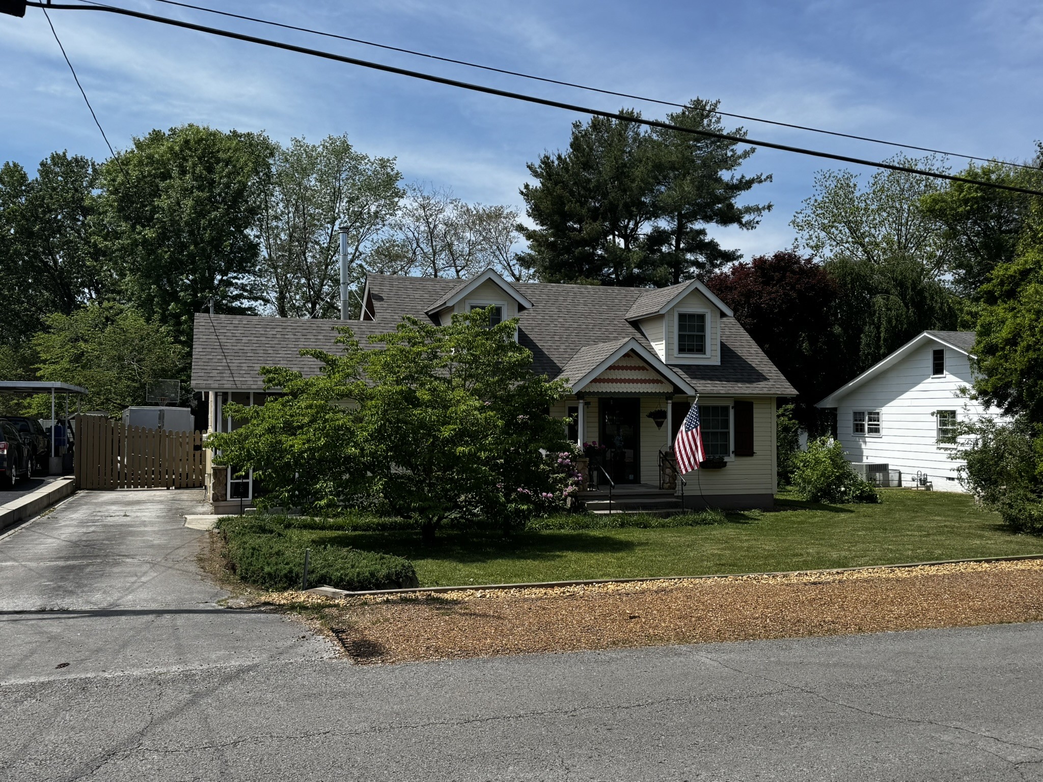 105 Wilson St