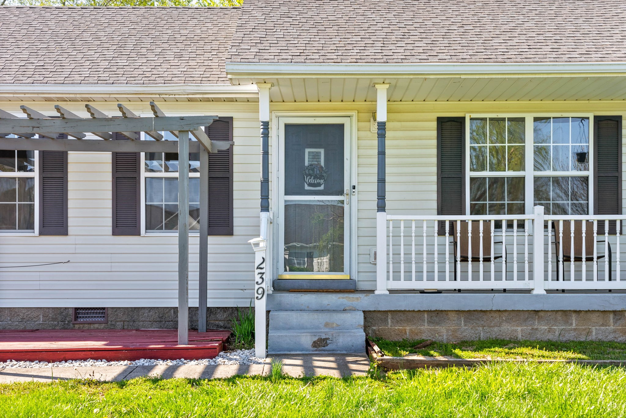 239 Golden Pond Ave