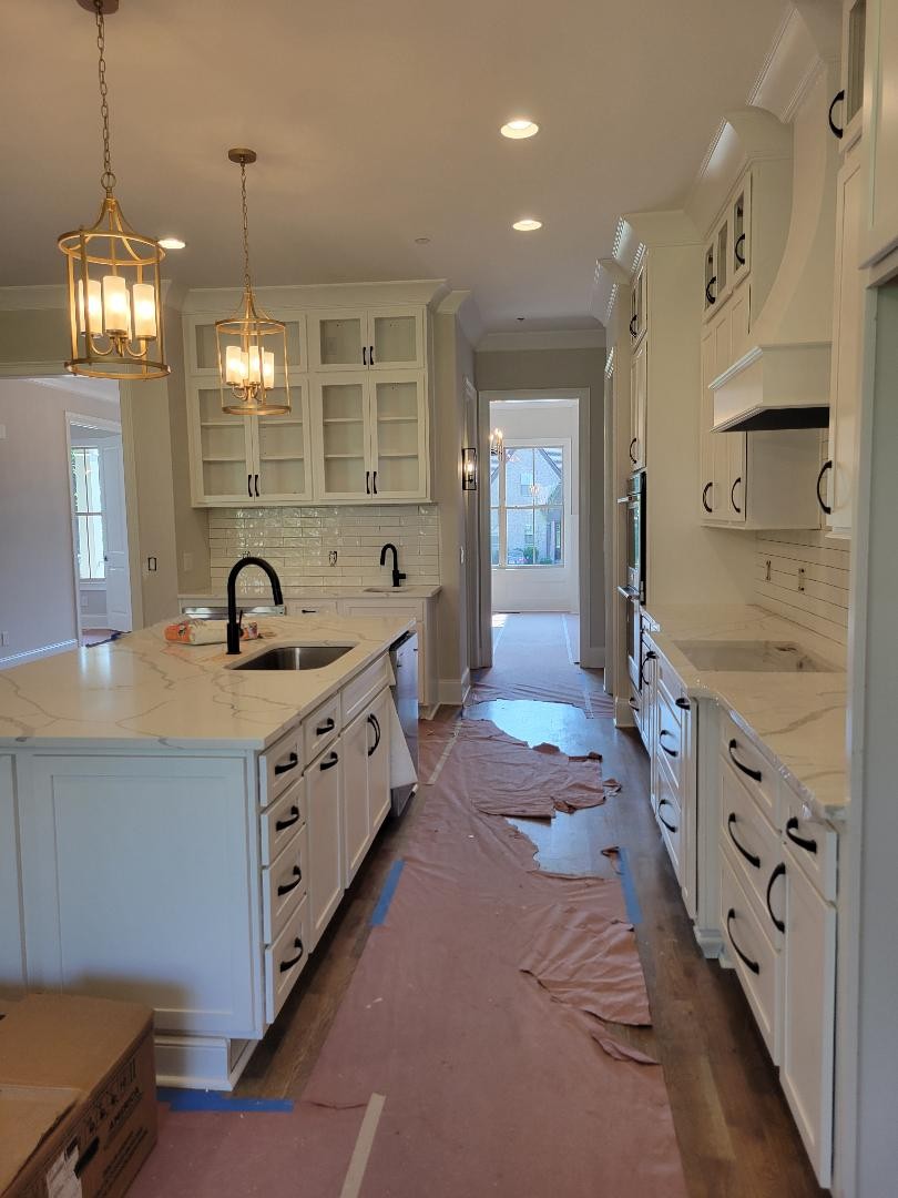 1105 Hibiscus Ln