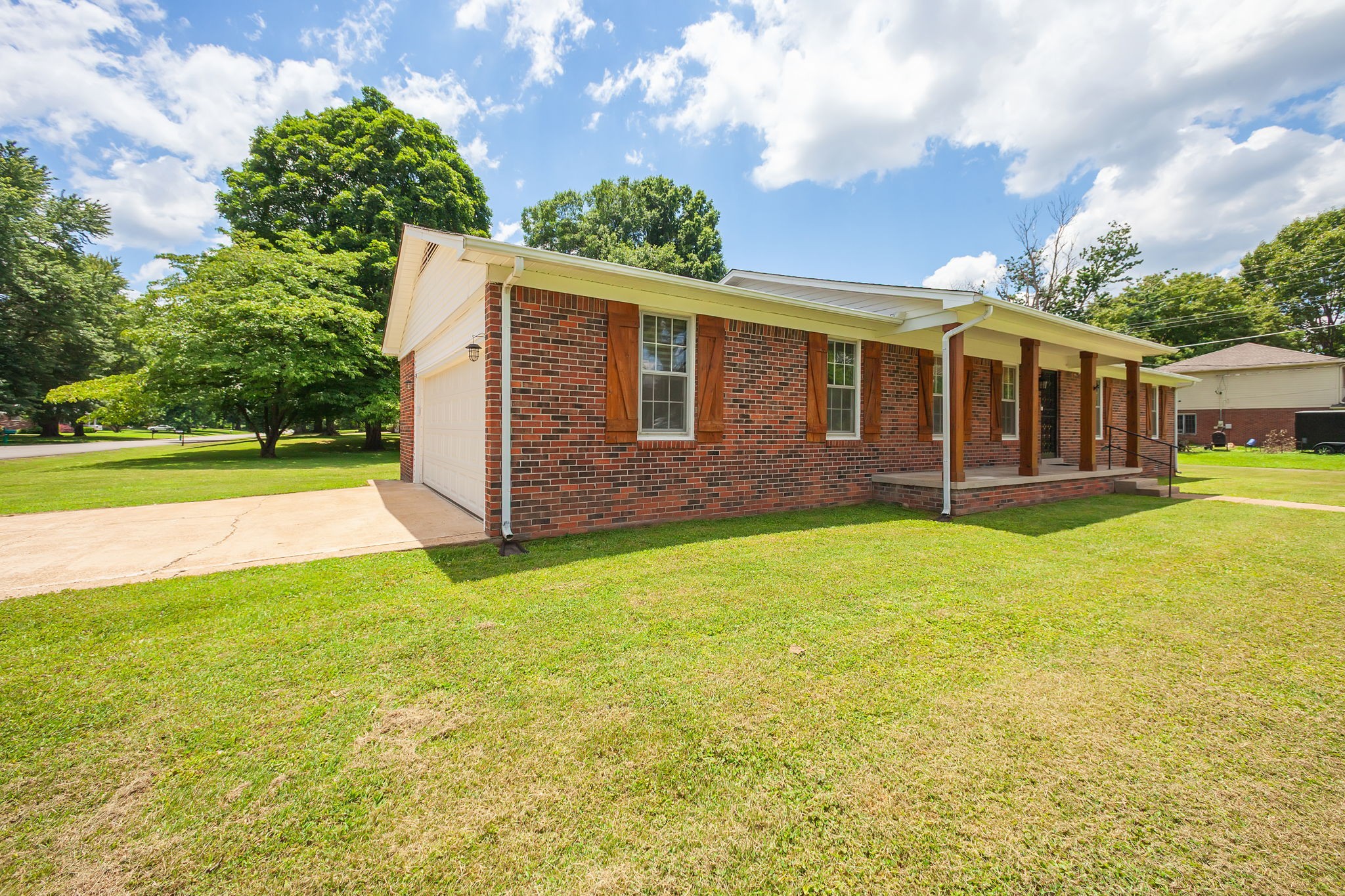 102 Fox Ridge Rd