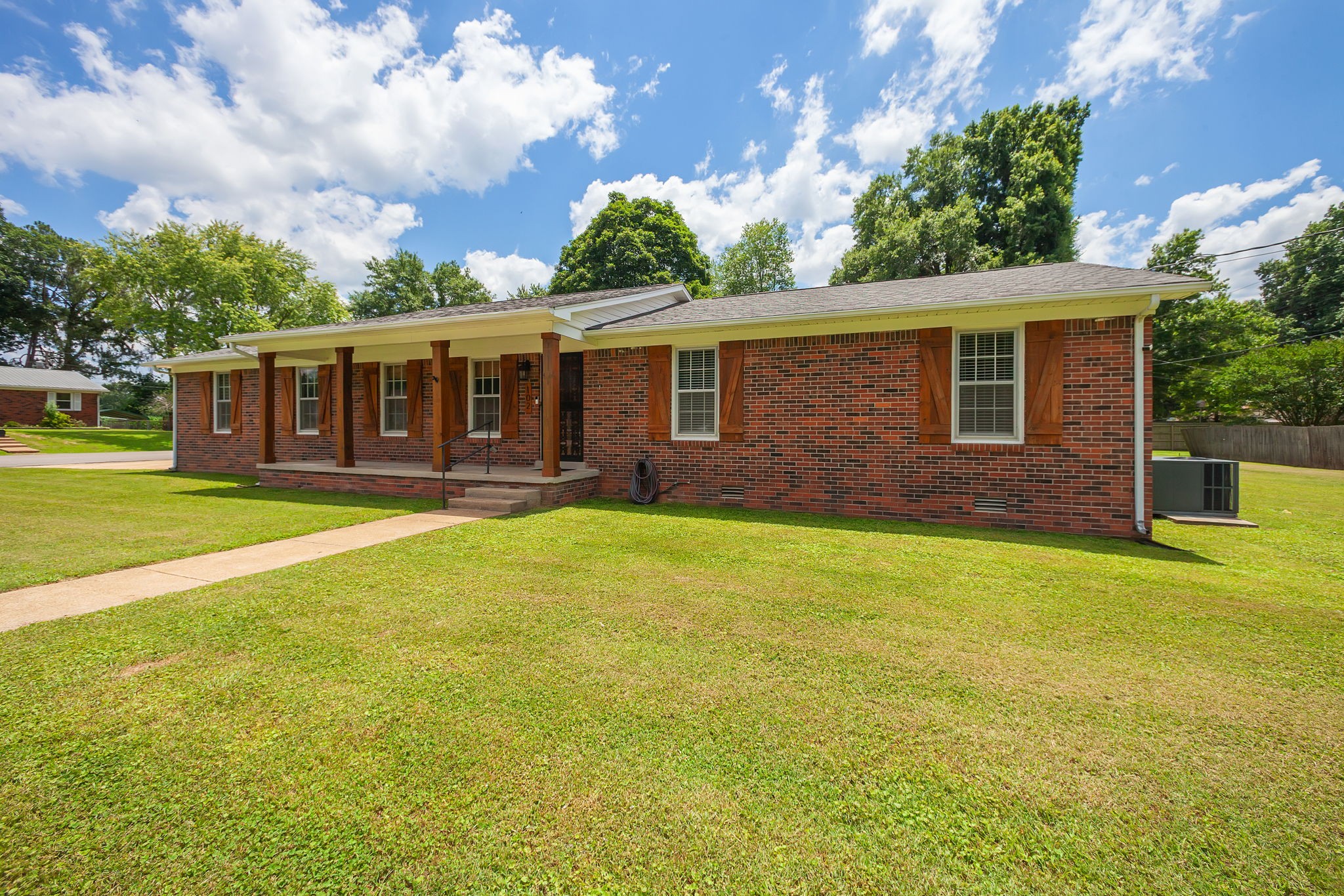 102 Fox Ridge Rd