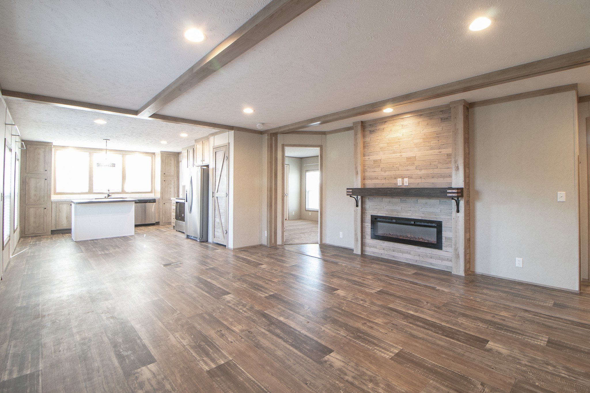 1501 Thompsonville Lane