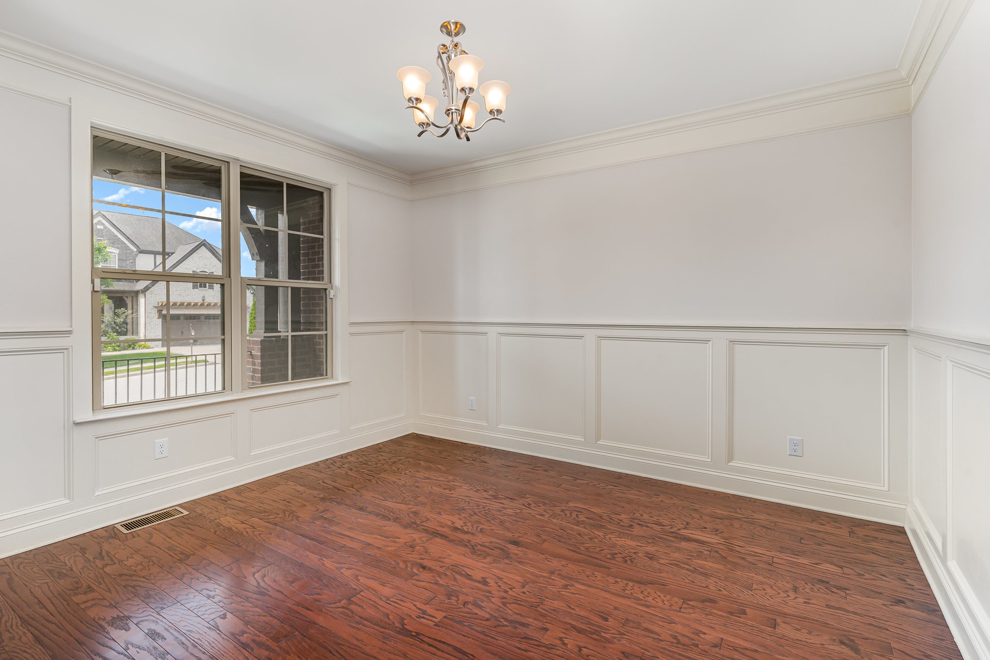 5170 Mountainbrook Cir