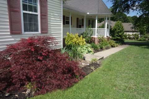 55 Bluebird Ln Lafayette TN 37083