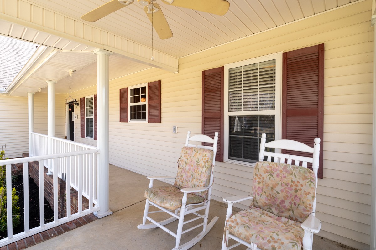55 Bluebird Ln