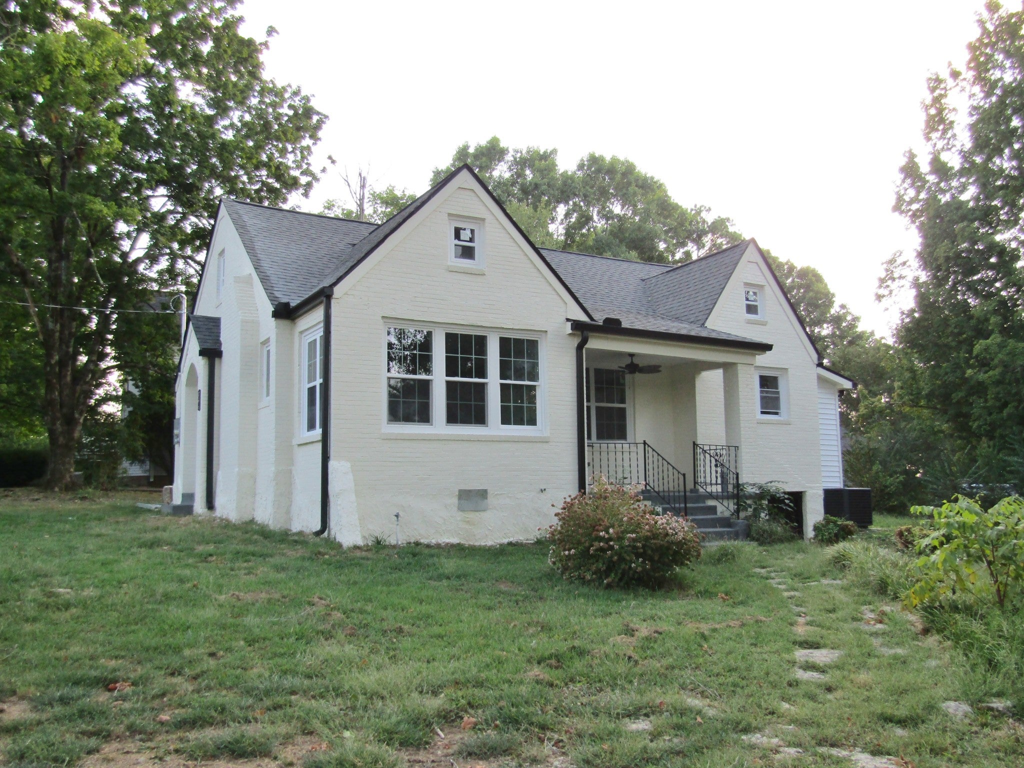 864 Yell Rd