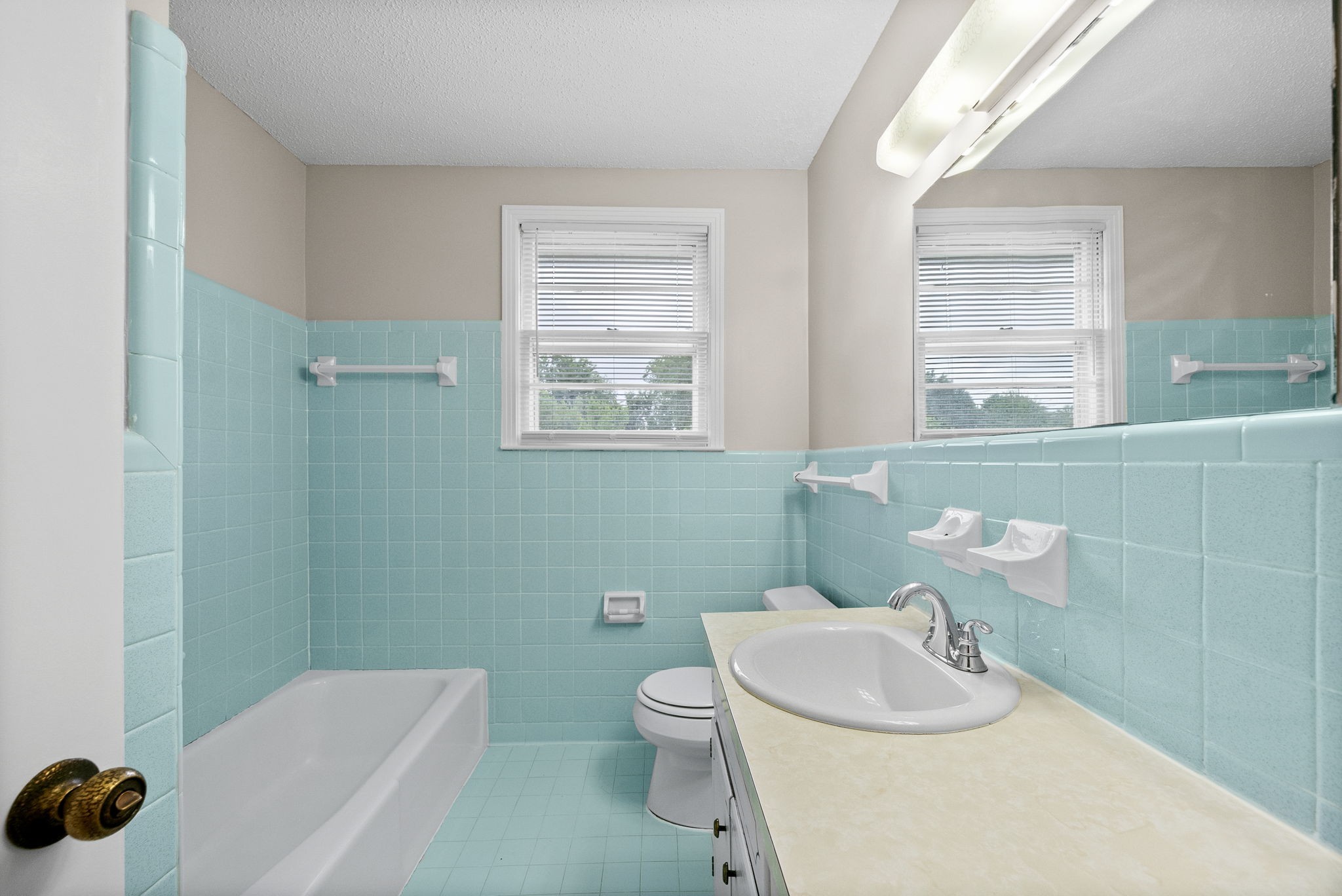 Clarksville, Tennessee 37042, United States, 3 Bedrooms Bedrooms, ,2 BathroomsBathrooms,Residential,Active,124965