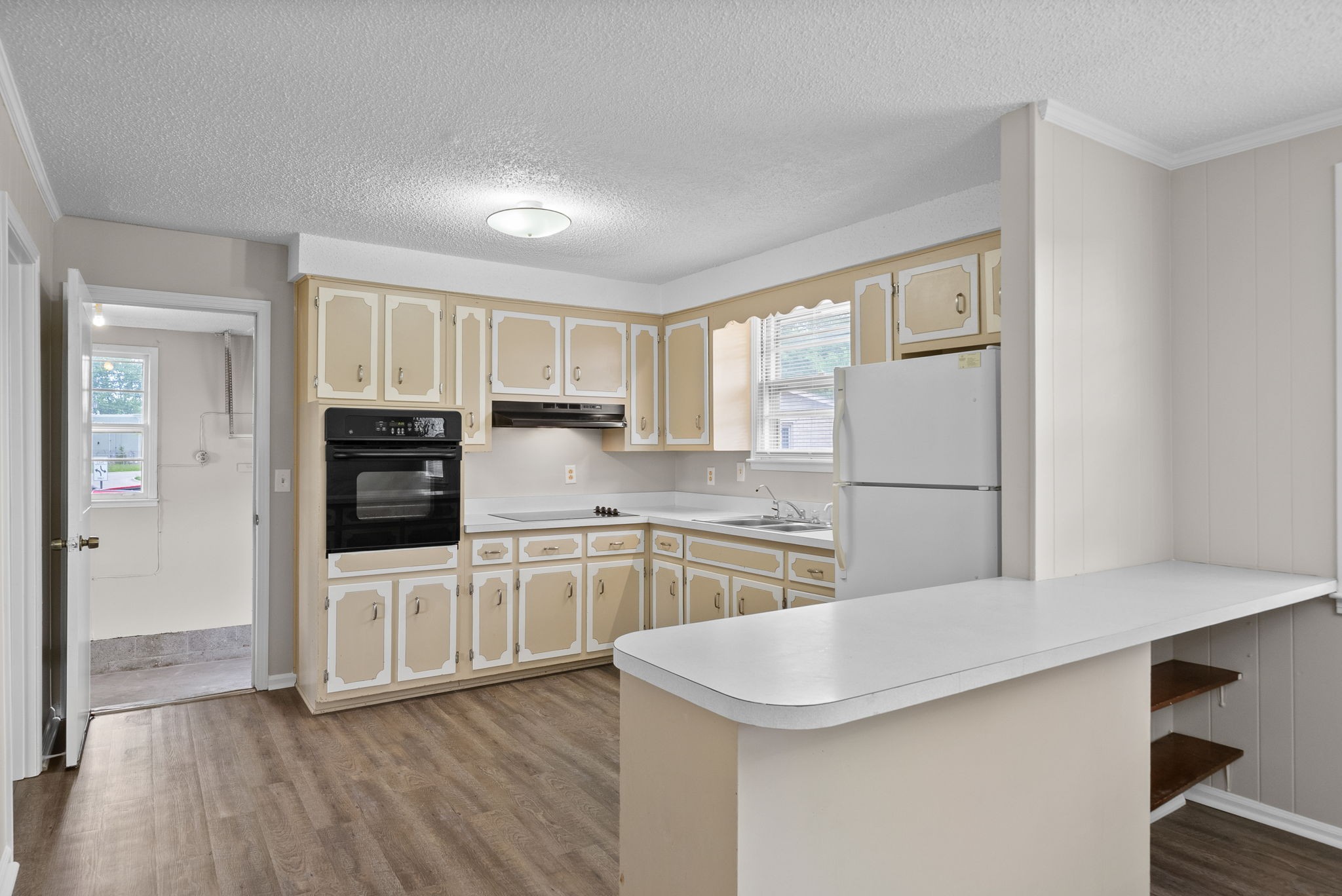 Clarksville, Tennessee 37042, United States, 3 Bedrooms Bedrooms, ,2 BathroomsBathrooms,Residential,Active,124965