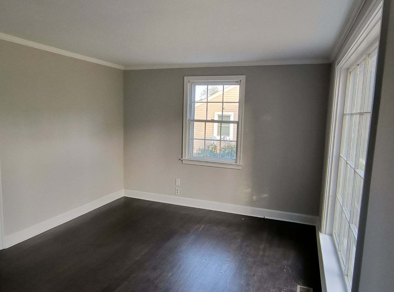 2834 Colonial Cir