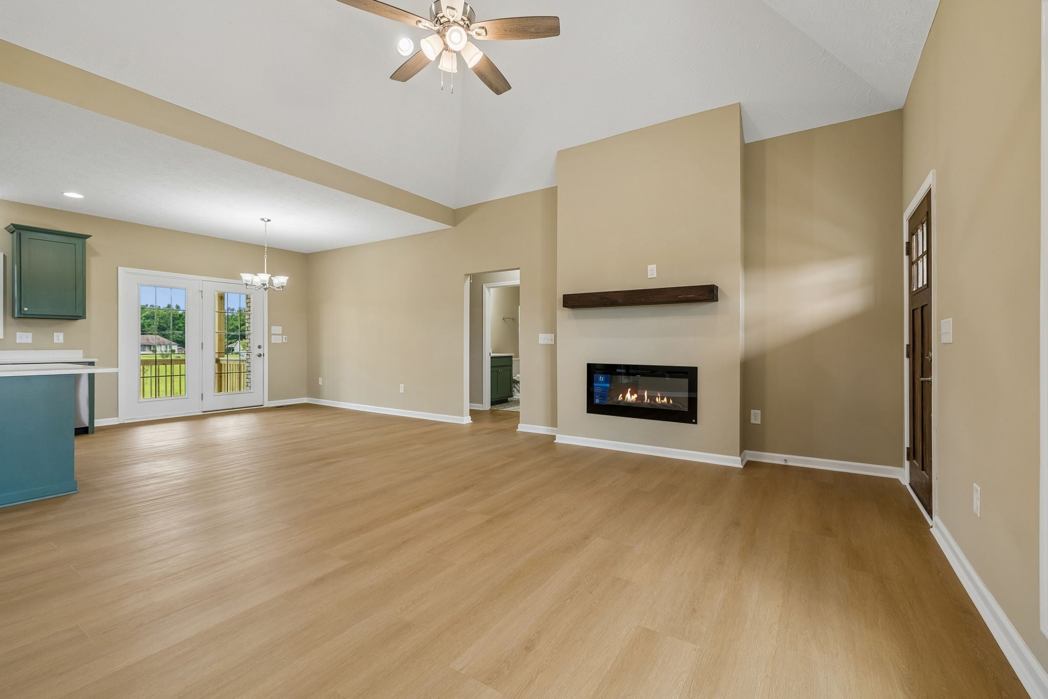 175 Cheney Ln