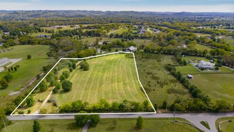 1816 Old Natchez Trce Franklin TN 37069