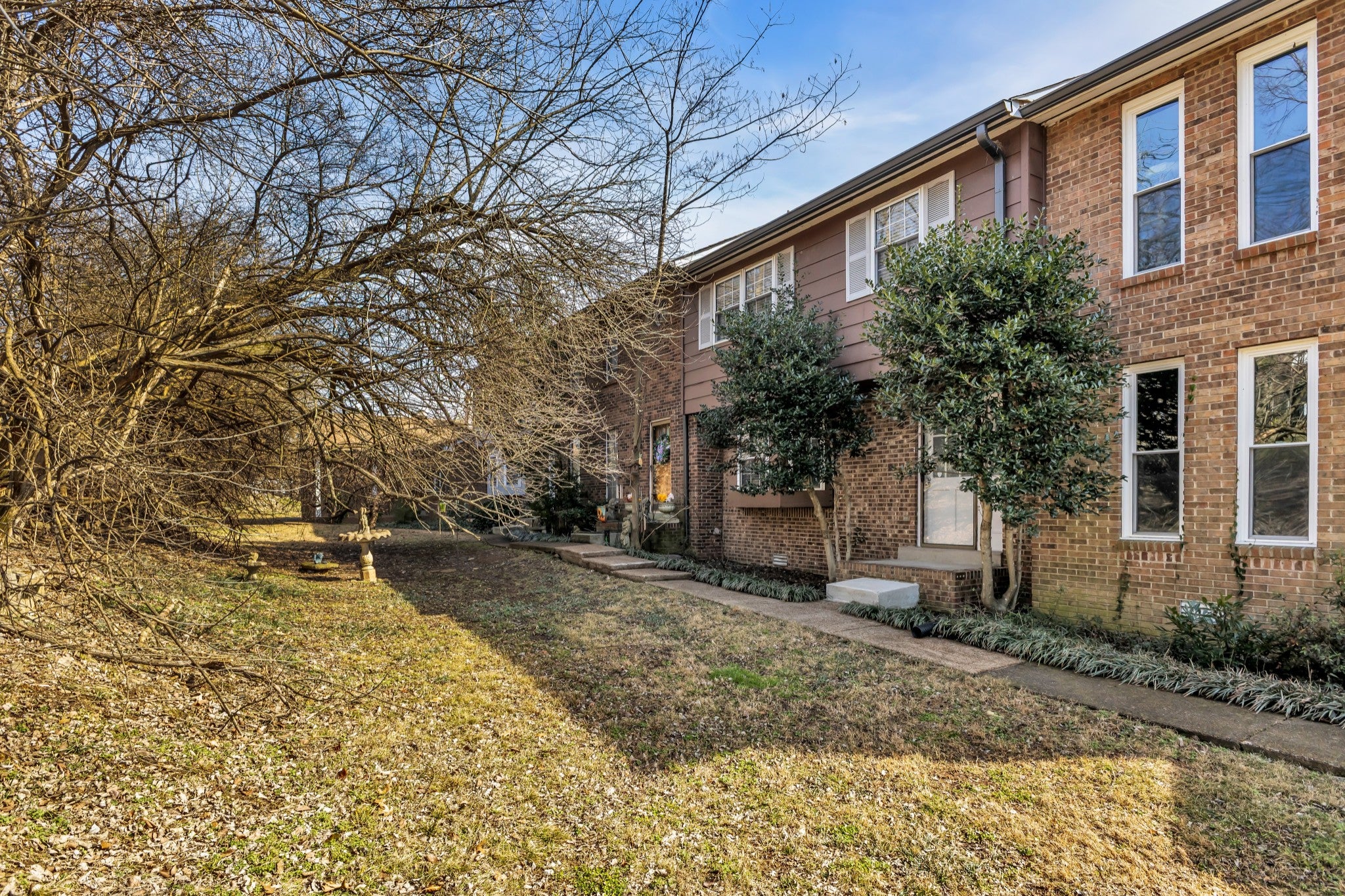 353 Huntington Ridge Dr, Nashville TN 37211 3-bed condo, photo 3 of 27