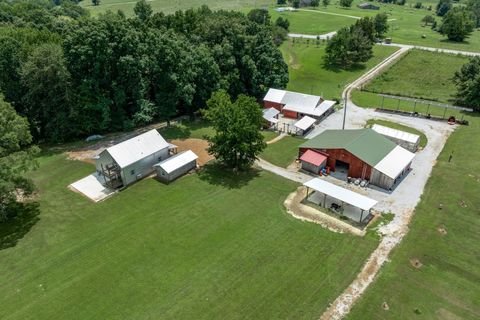 3812 Rhea Branch Rd Ethridge TN 38456