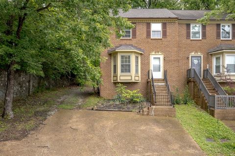 Photo of 1034 Pleasant View Dr, Nashville, TN 37214 (MLS # 3221345)