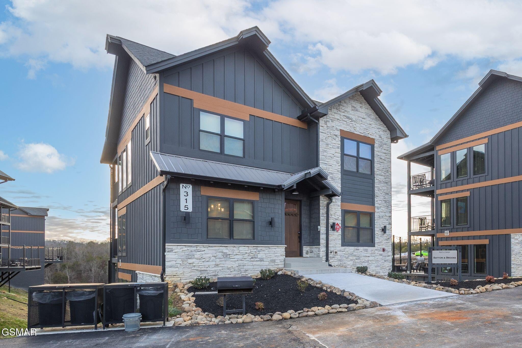 315 Rambling Creek Way 122R