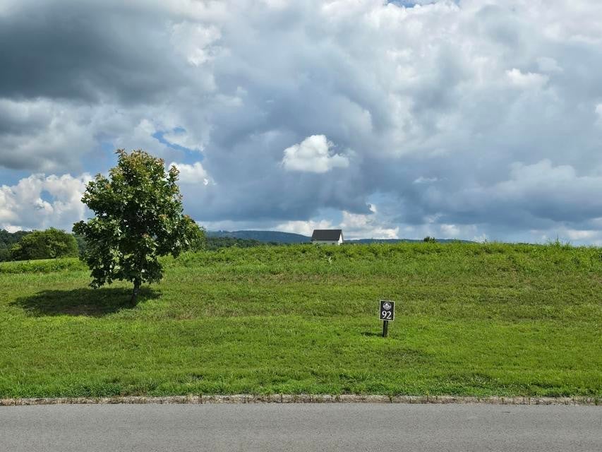92 Farmview Way