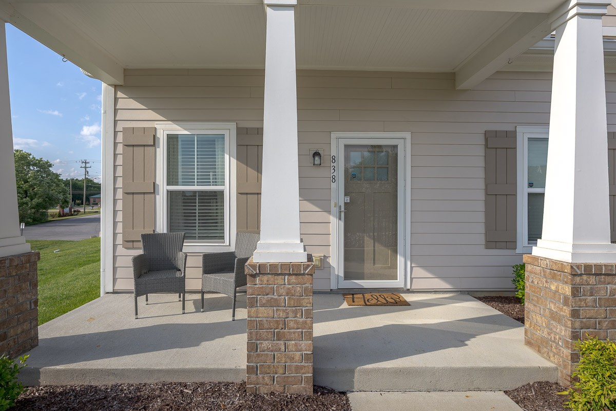 838 Ashland Place Dr