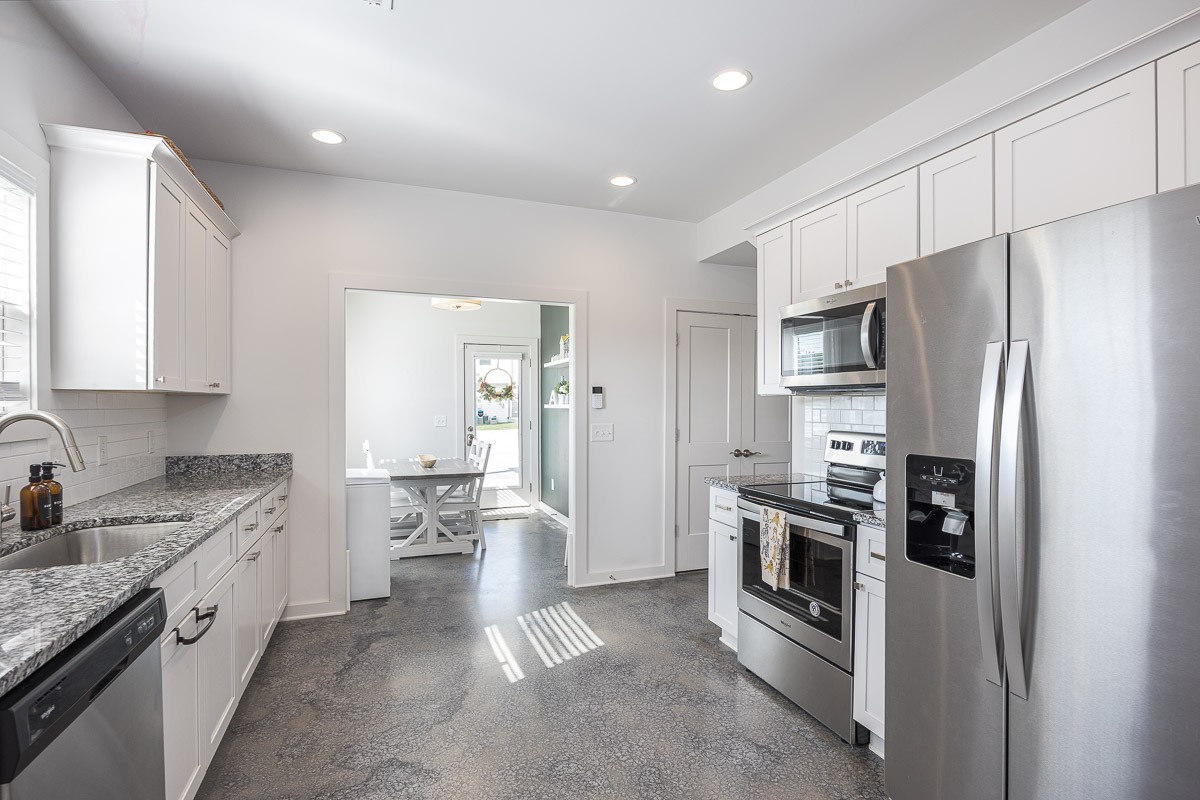 838 Ashland Place Dr