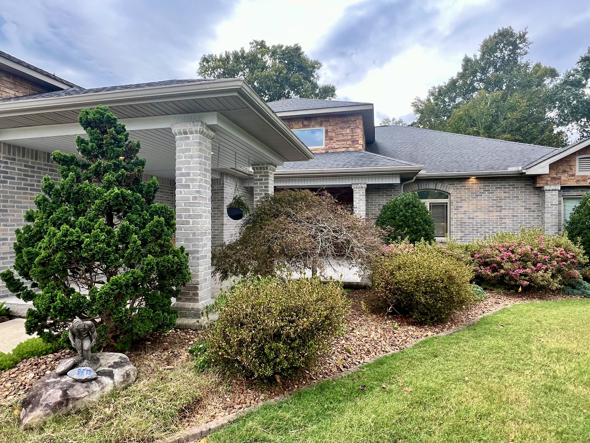 2124 Boswell Rd