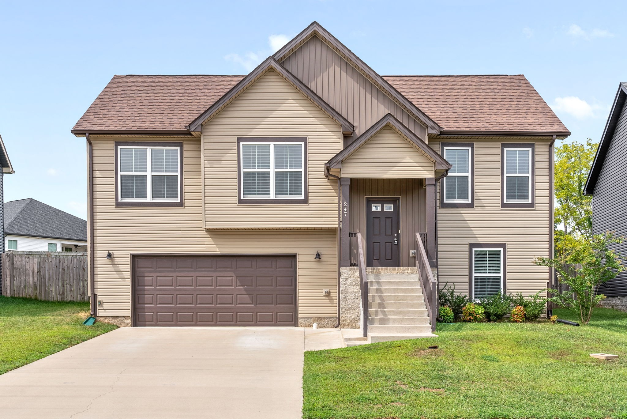 View Clarksville, TN 37040 house