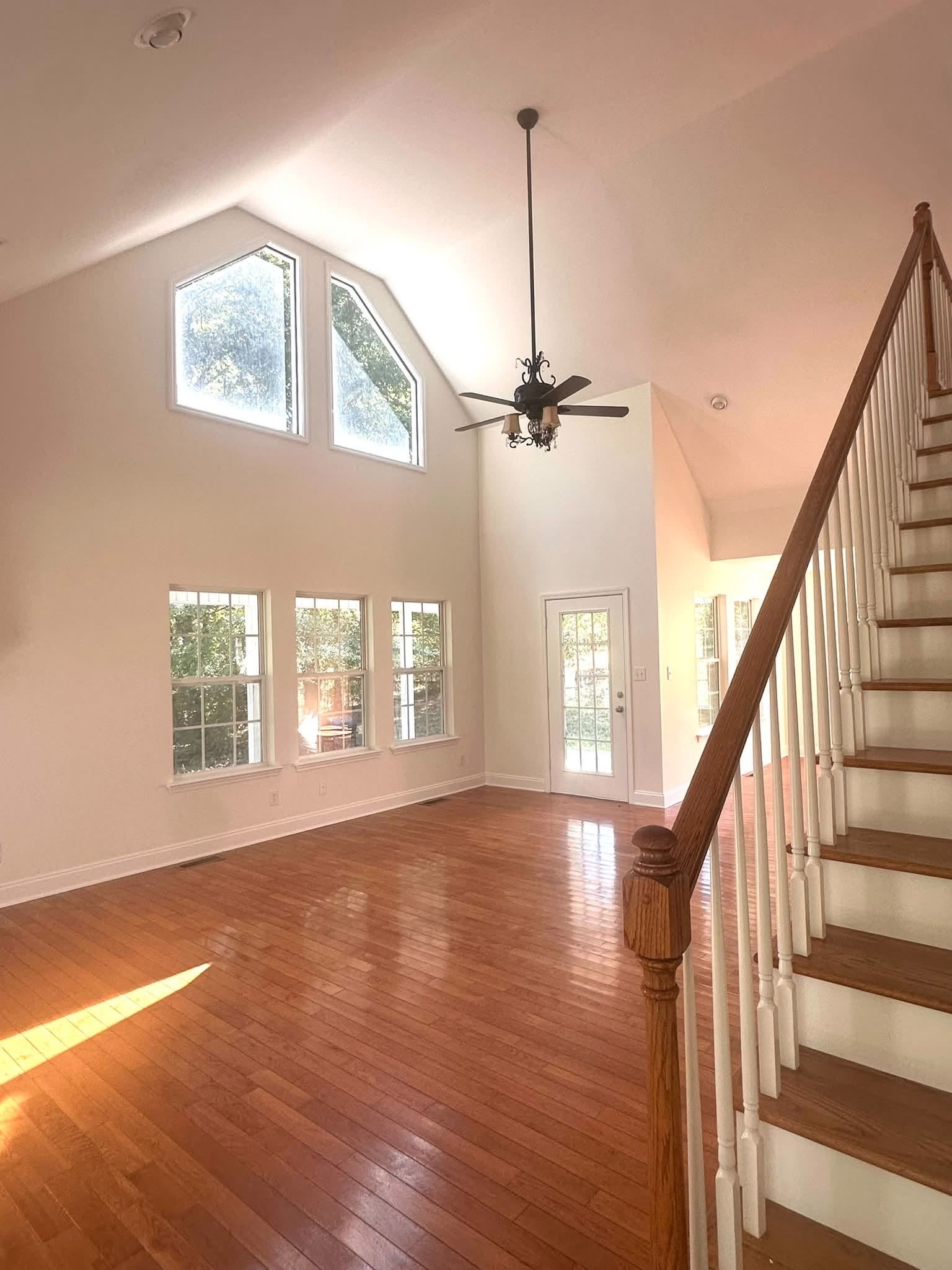 318 Lee Ridge Rd SE