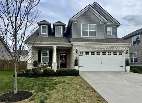 421 Wind Dance Dr Lebanon TN 37087