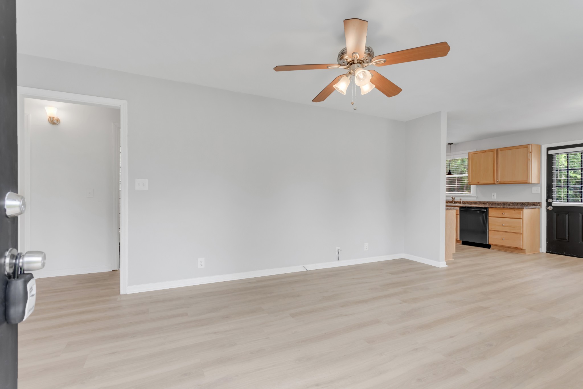 304 Lallemand Ct
