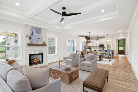 Photo of 1050 Gadwall Ln, Spring Hill, TN 37174 (MLS # 2941849)