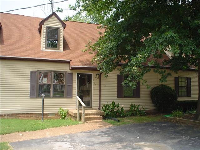 3-bed listing at 1115 Quail Ct W, Nashville