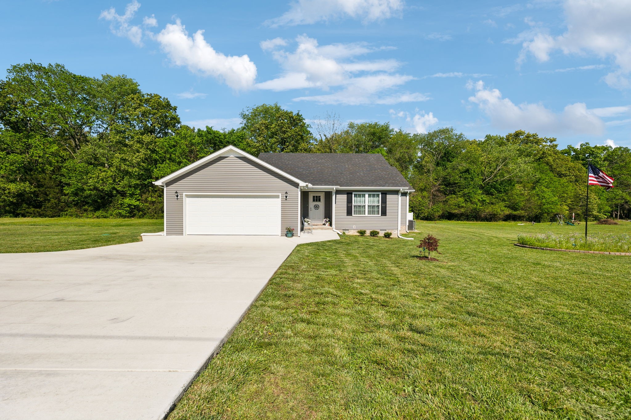 5233 Old Manchester Hwy