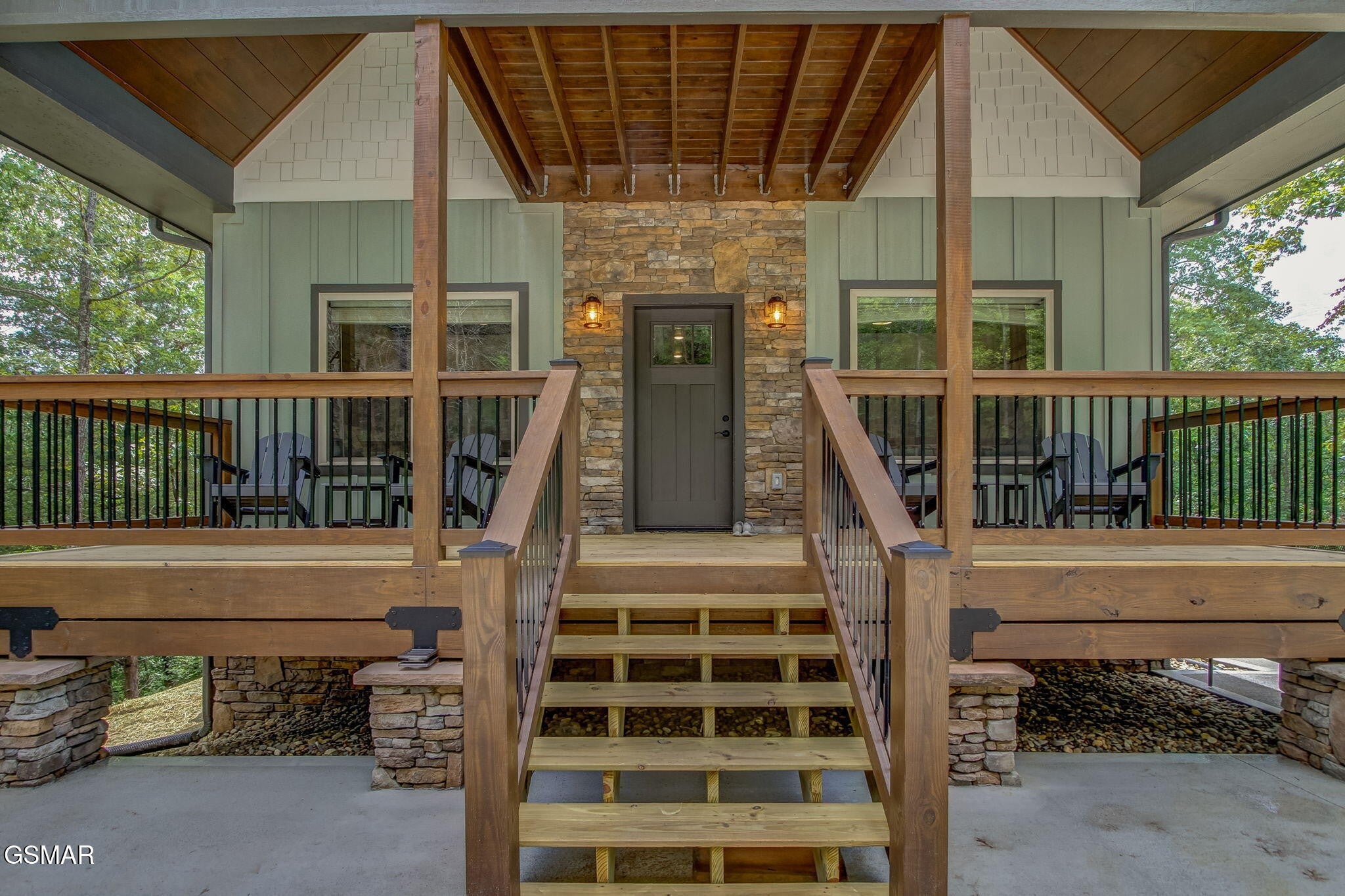 1756 Stinnett Road