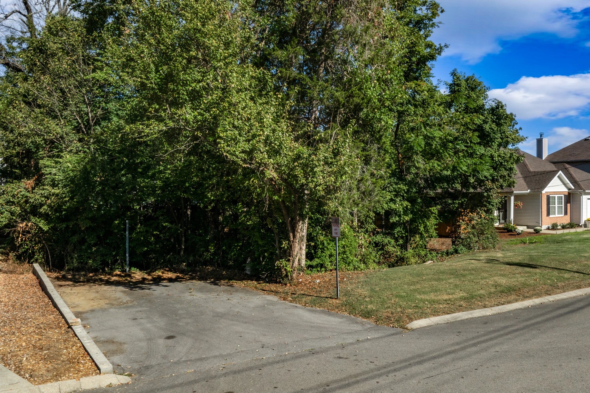 1521 Clayton Drive