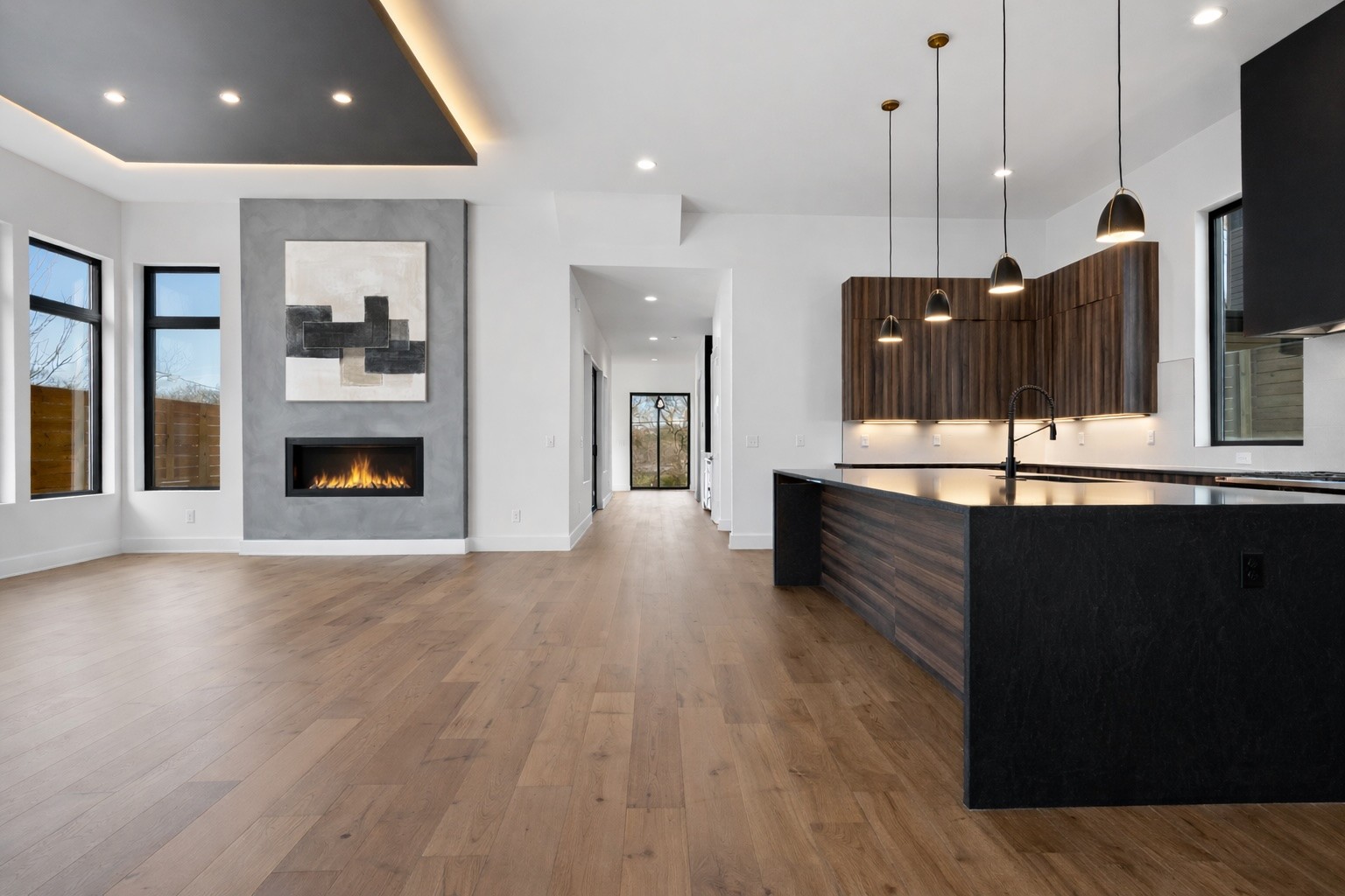 1008 Douglas Ave + 1000 & 996