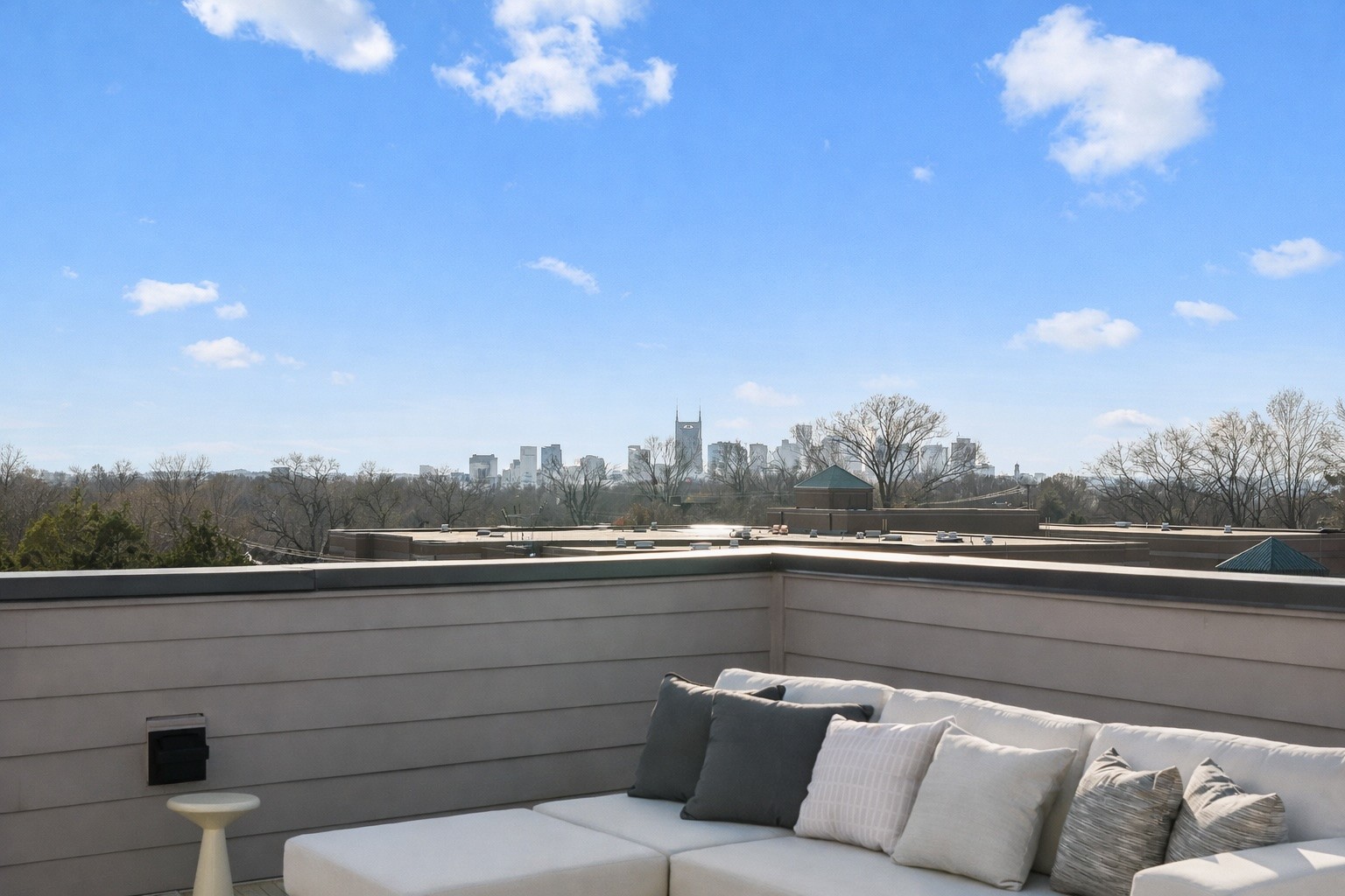 1008 Douglas Ave + 1000 & 996