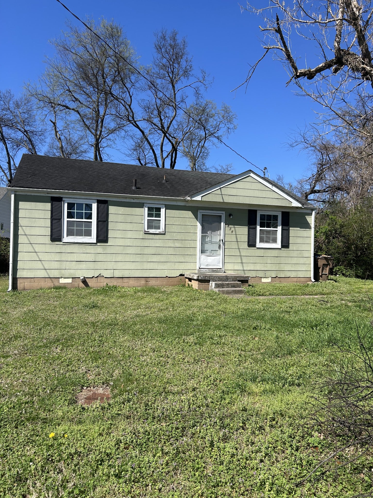 2-bed listing at 5916 Carl Pl, Nashville