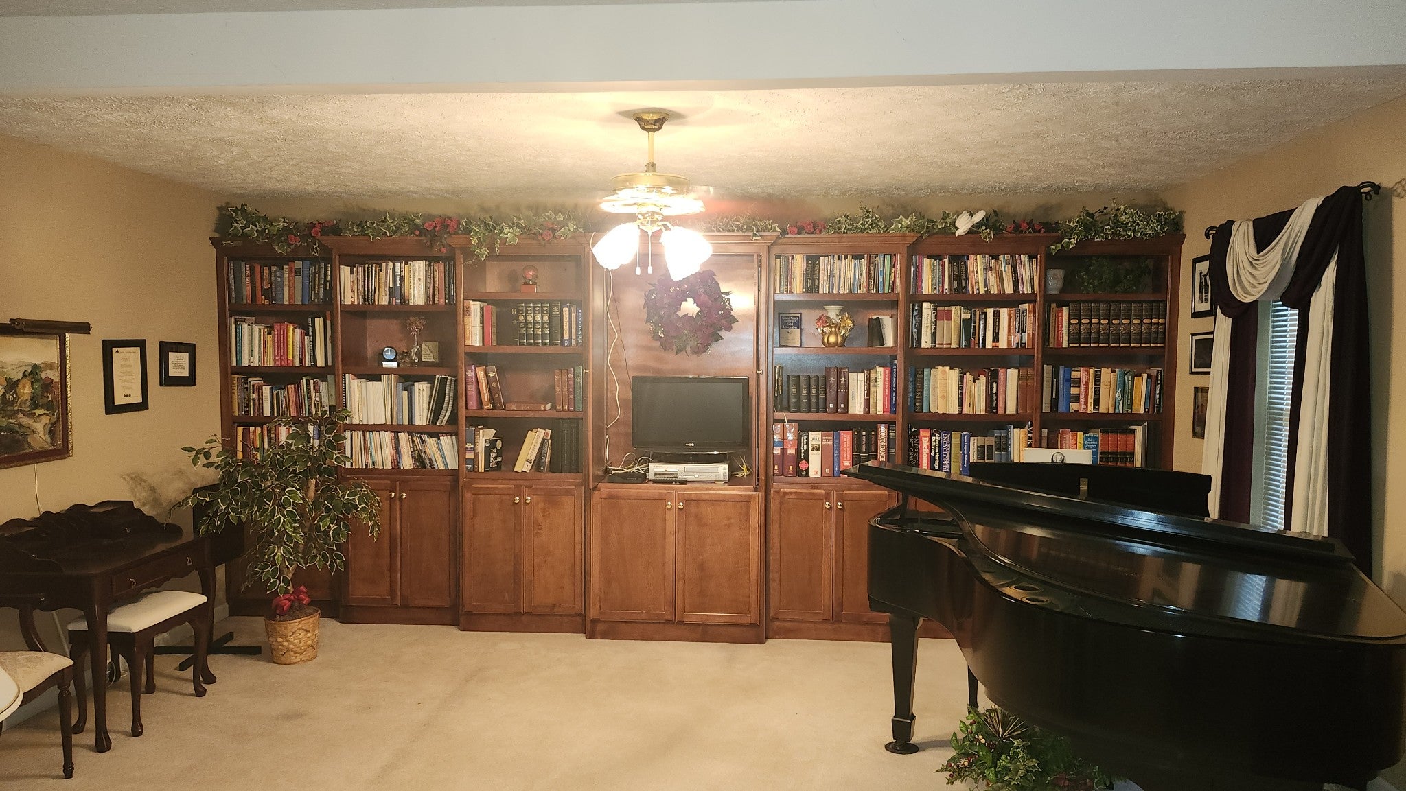 982 Trail Ridge Cir