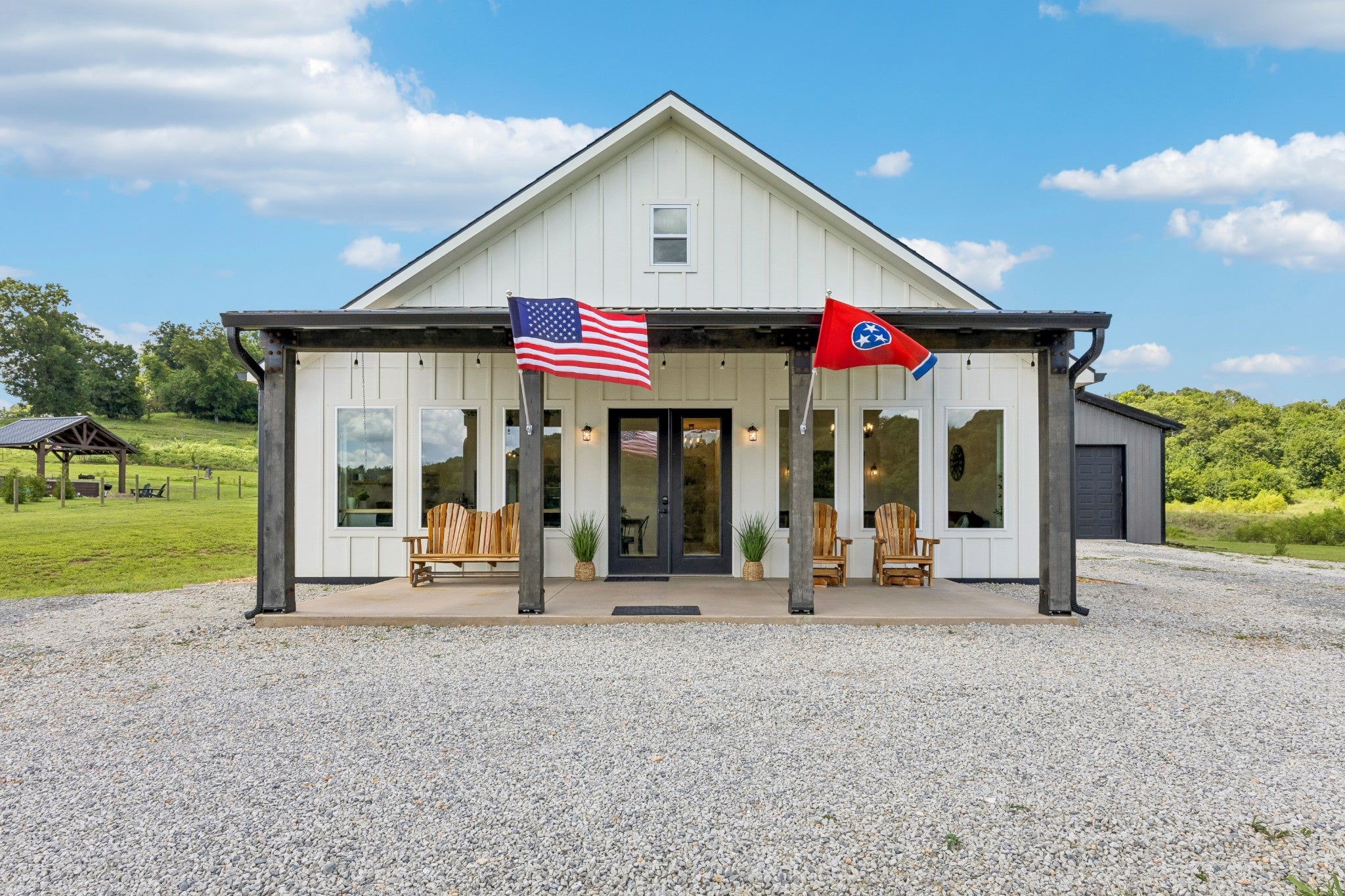 1574 Roy Sellers Rd