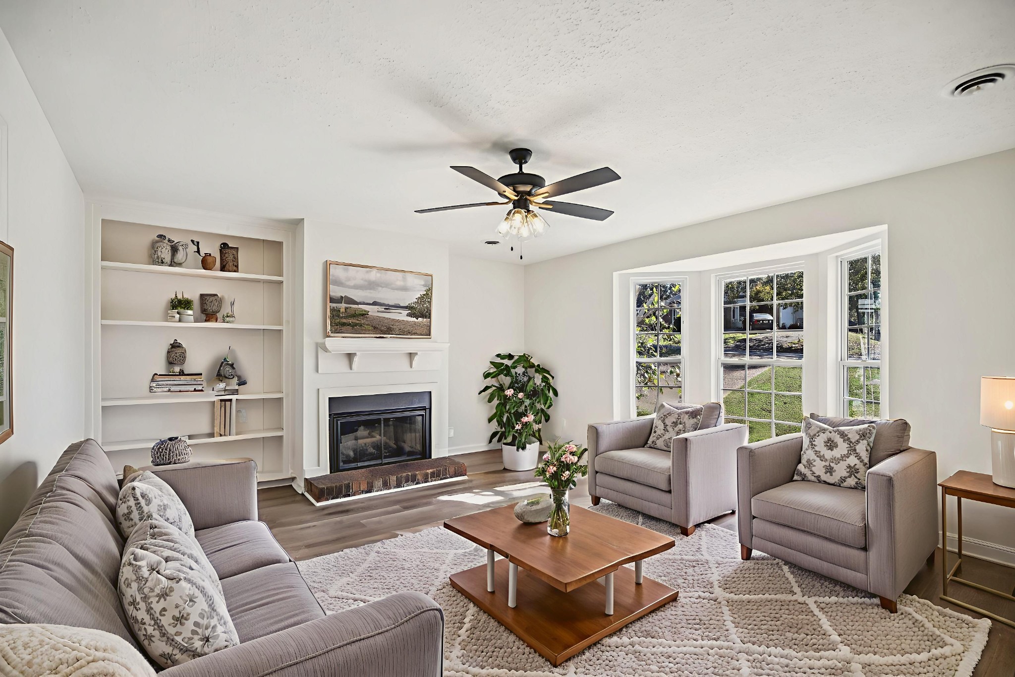 1110 Cabana Dr