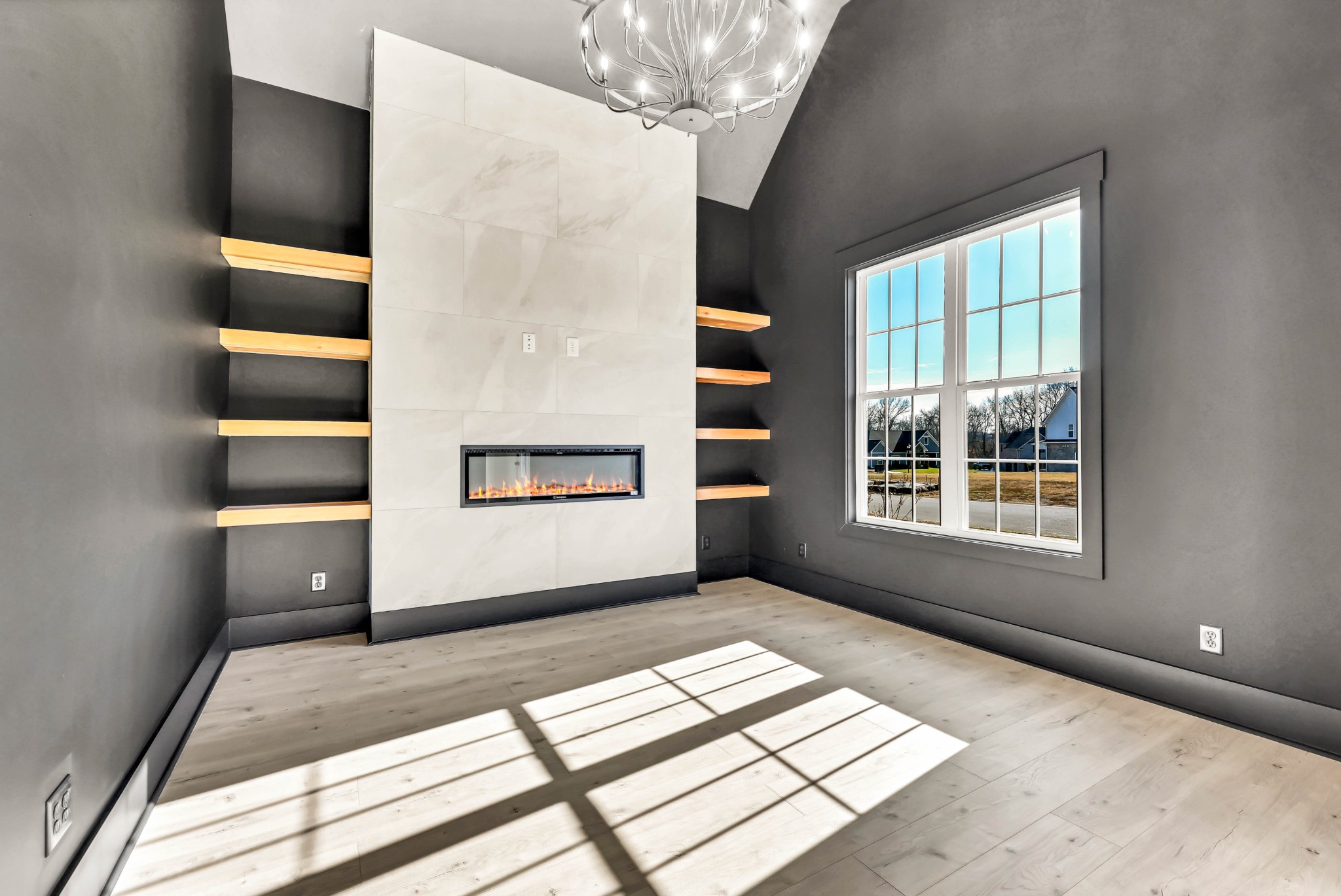 2461 Ellsworth Drive