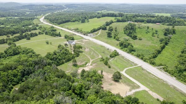 8465 Hartsville Pike