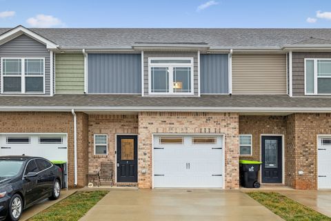 332 Fallow Cir Clarksville TN 37040