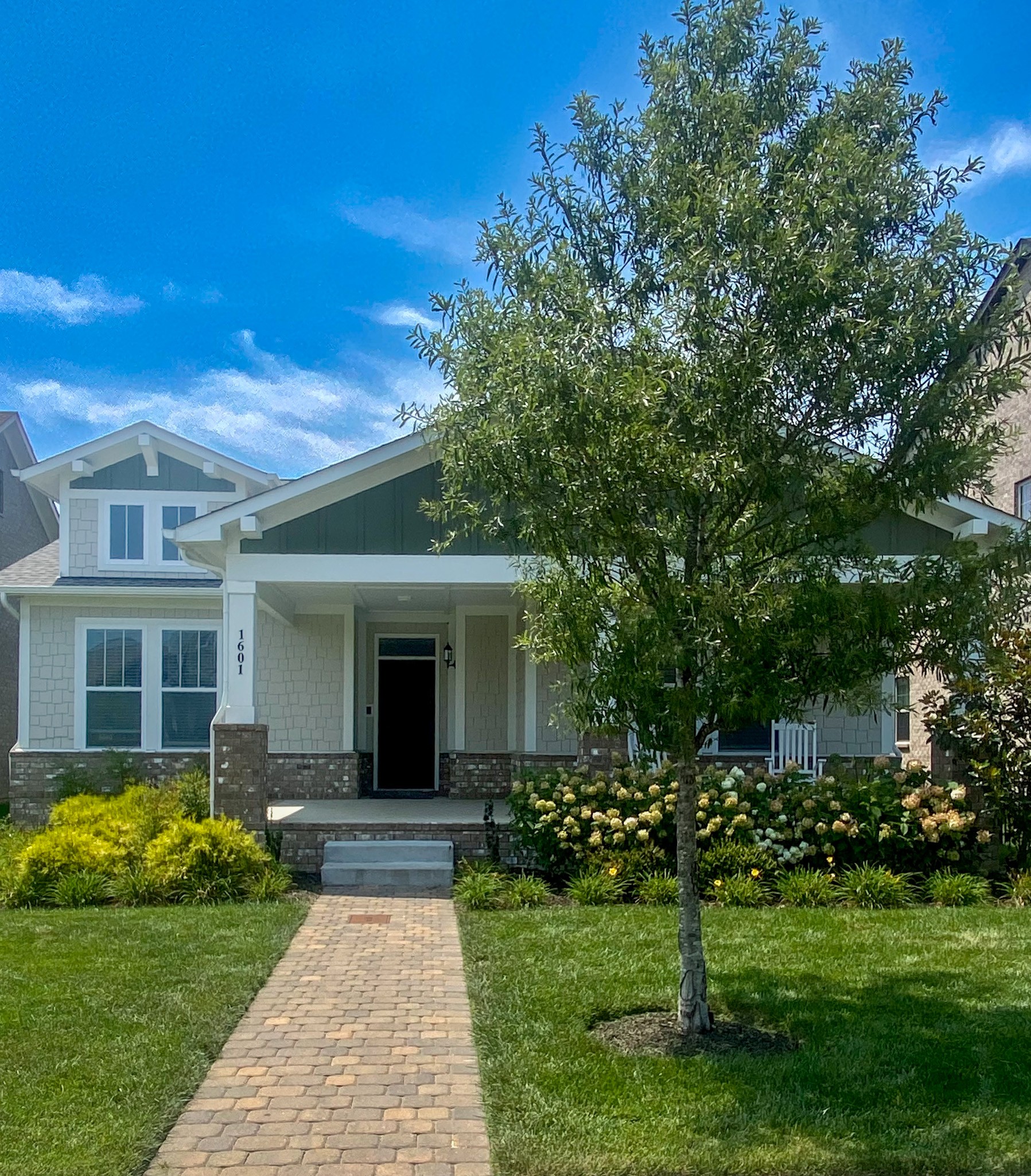 1601 Drakes Creek Rd