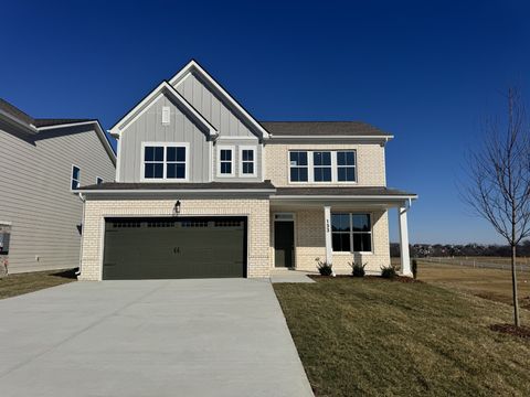 136 Dahlia Dr La Vergne TN 37086