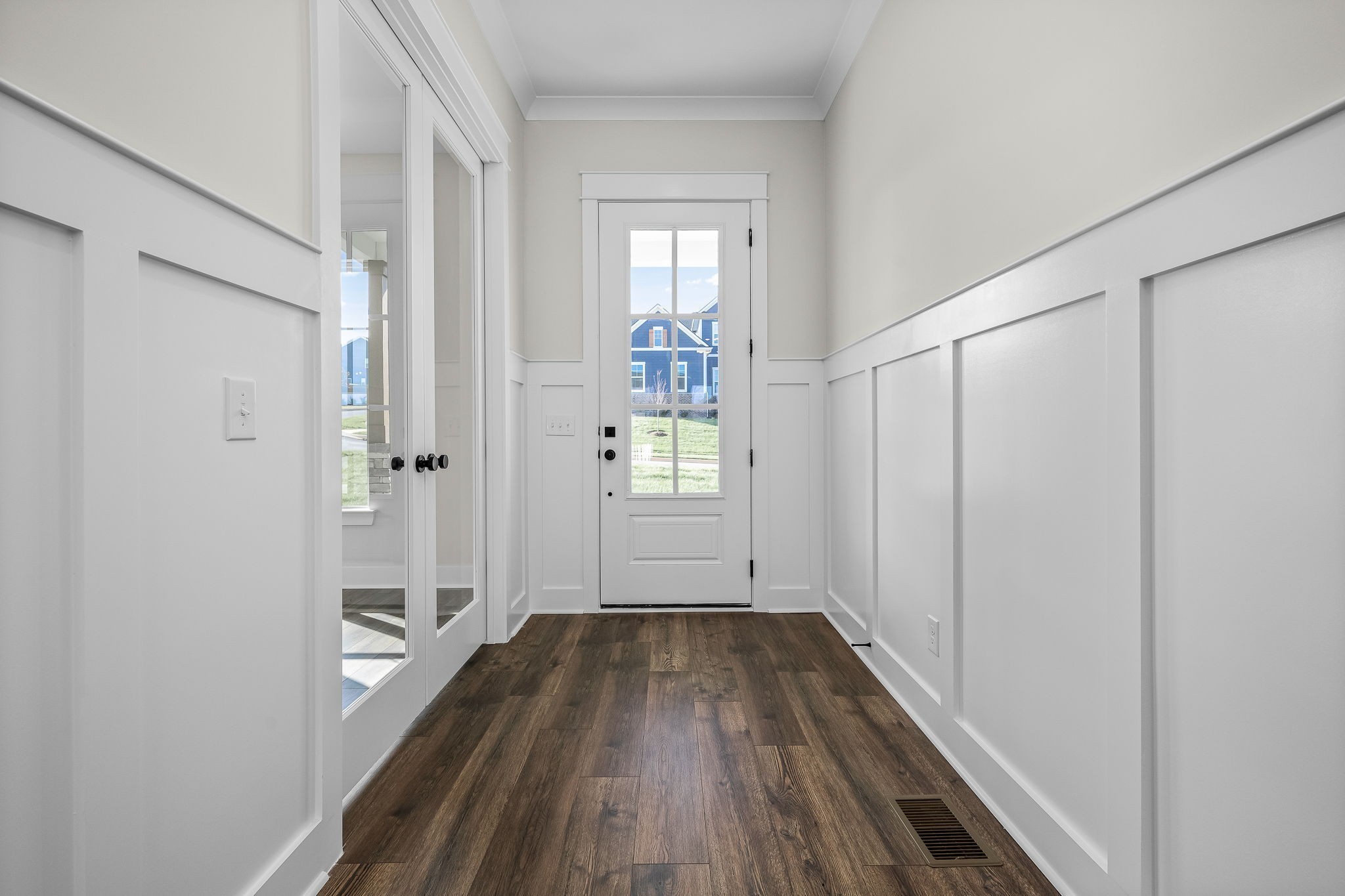 7286 Fairlawn Drive