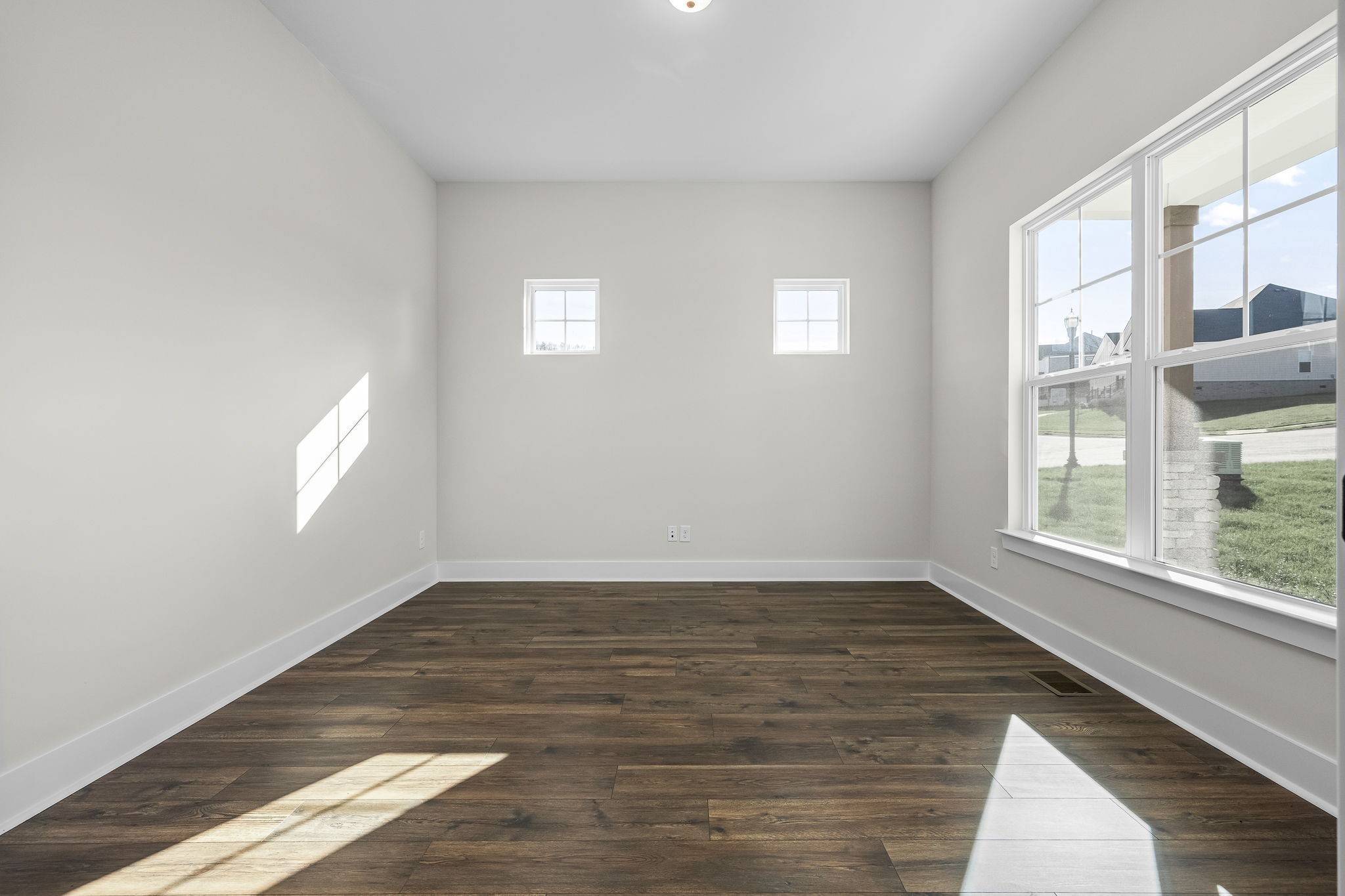 7286 Fairlawn Drive