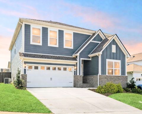 1001 Ewell Farm Cir Spring Hill TN 37174