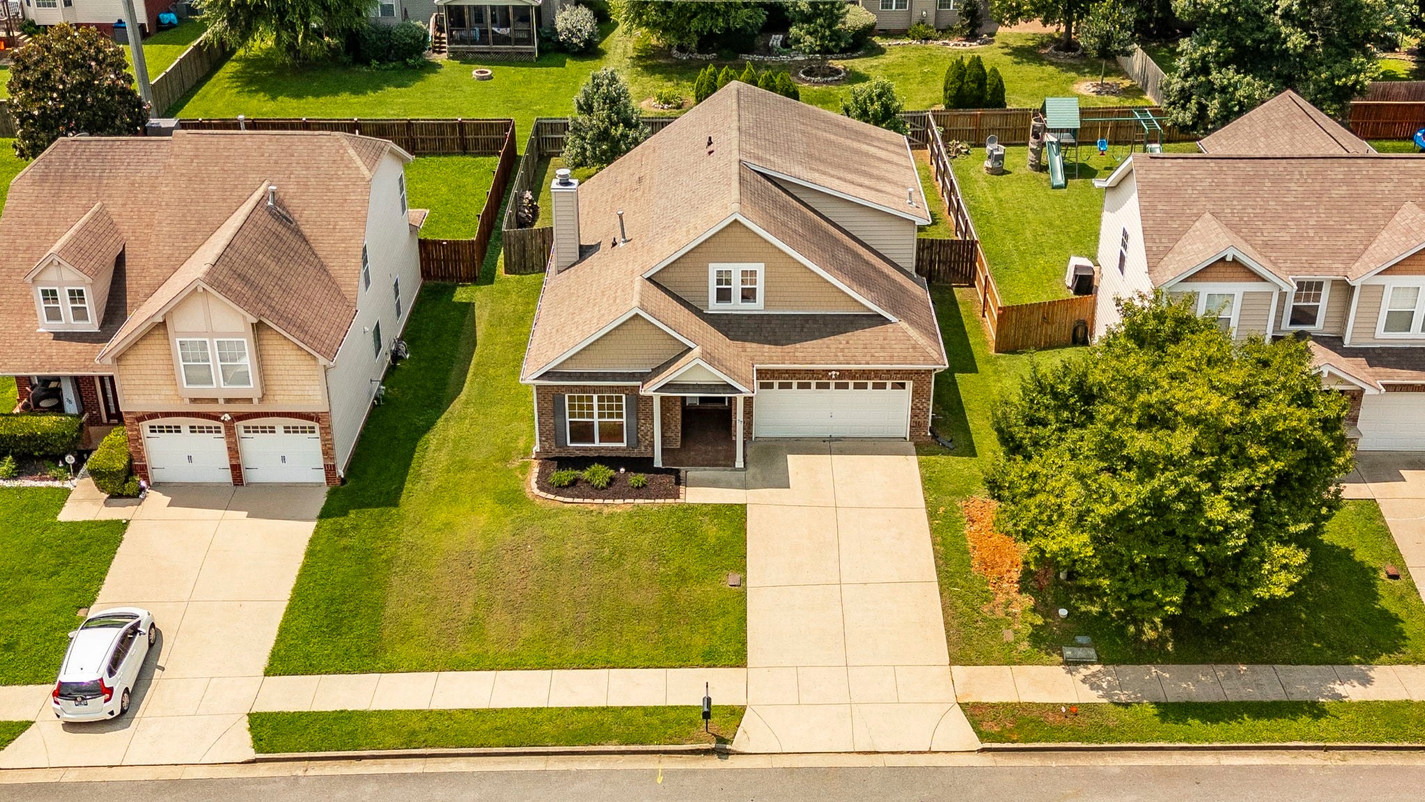 77 Villa Way